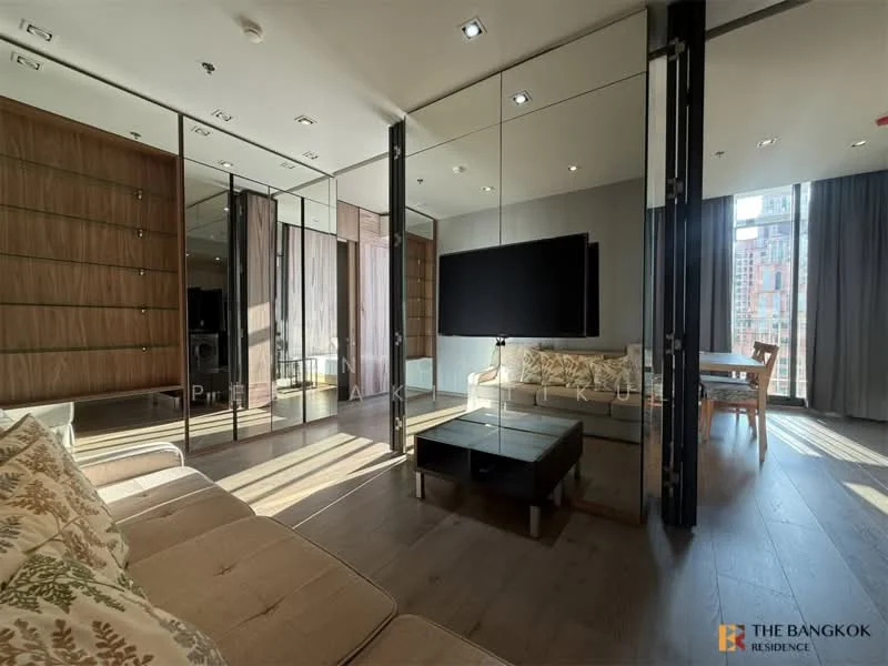 1 Bedroom condo in Park Origin Phrom Phong (Park 24)