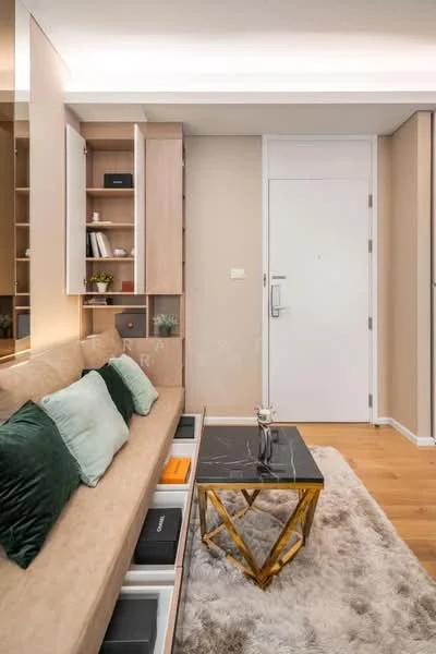 1 Bedroom condo in The Saint Residences Ladprao