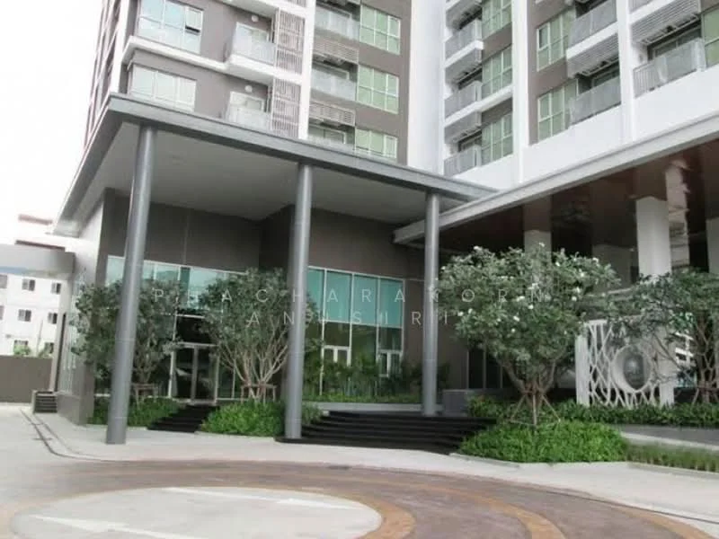 2 Bedroom condo in Aspire Rama 9