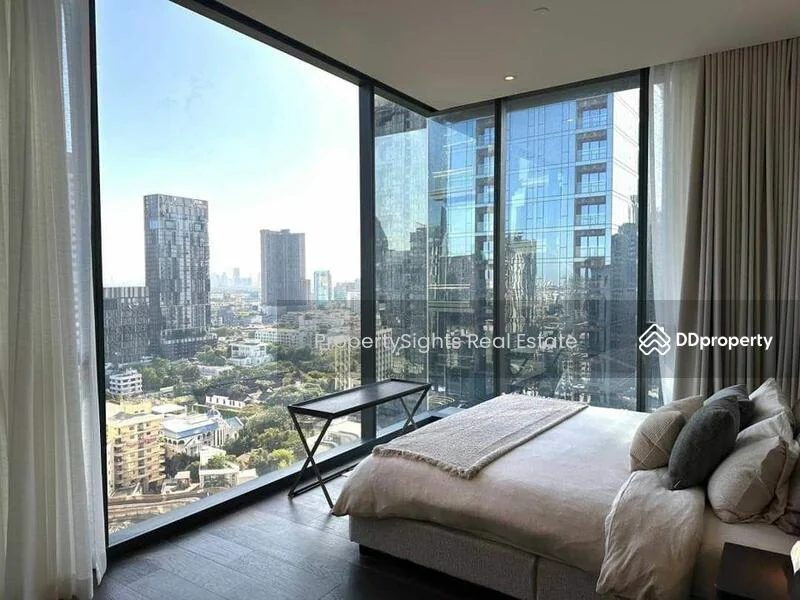 3 Bedroom condo in LAVIQ Sukhumvit 57