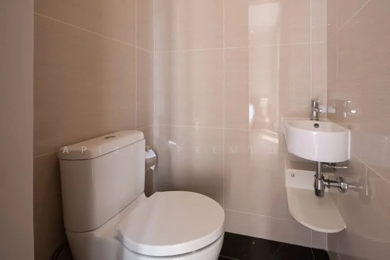 1 Bedroom condo in Park Origin Phrom Phong (Park 24)