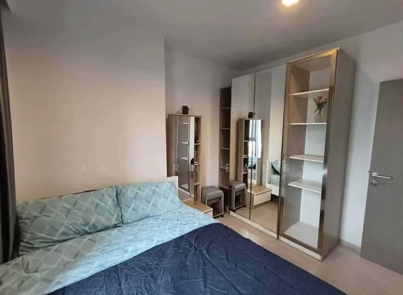 1 Bedroom condo in Life Asoke Hype