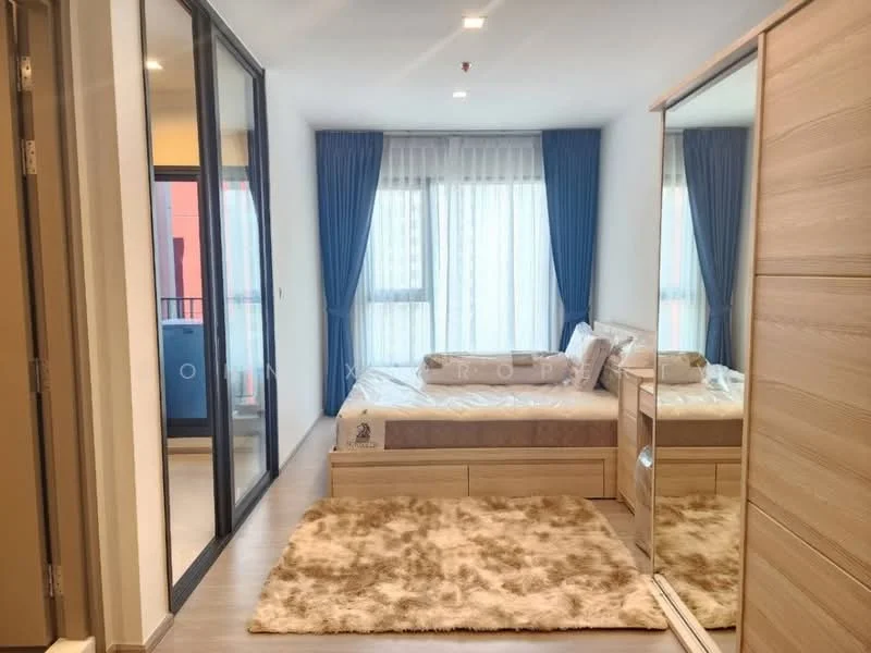 1 Bedroom condo in Life Asoke Hype