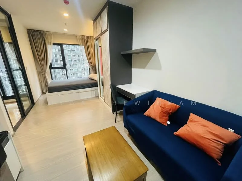 1 Bedroom condo in Life Asoke Hype