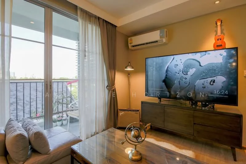 2 Bedroom condo in Maestro 39