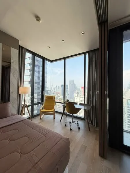 1 Bedroom condo in ASHTON Silom