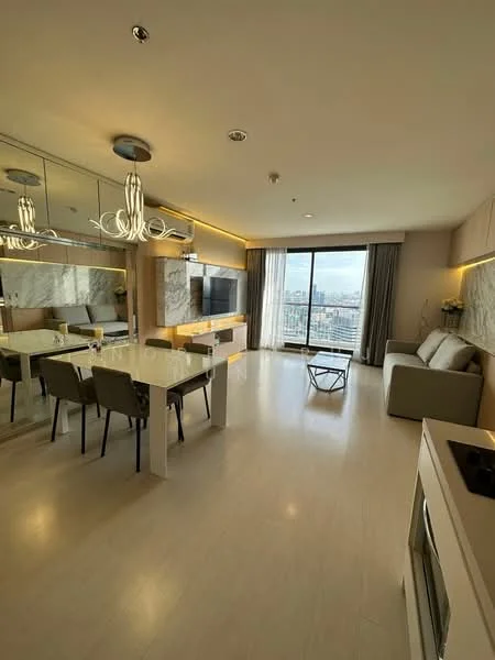 2 Bedroom condo in Rhythm Sukhumvit 42