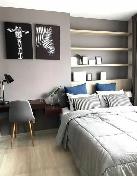 1 Bedroom condo in Life One Wireless