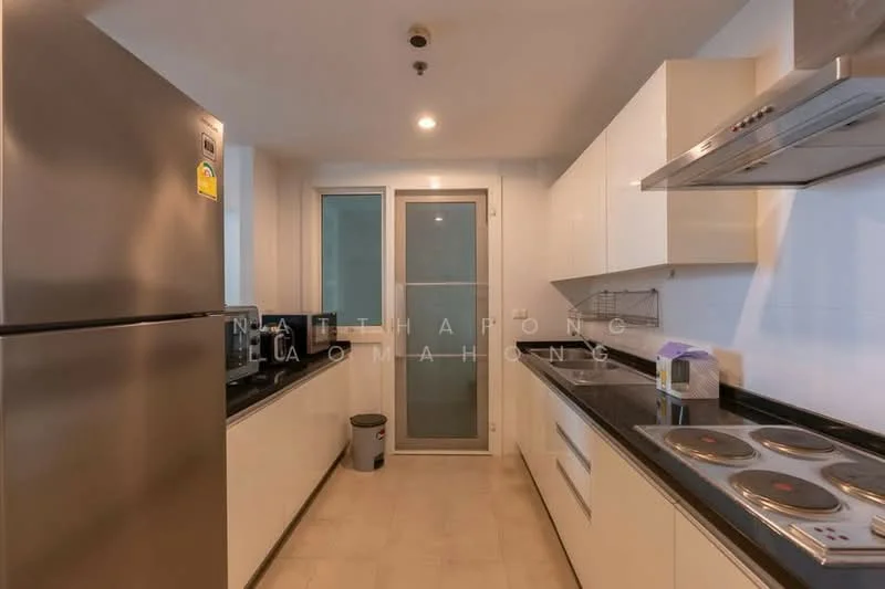 2 Bedroom condo in Siri Residence