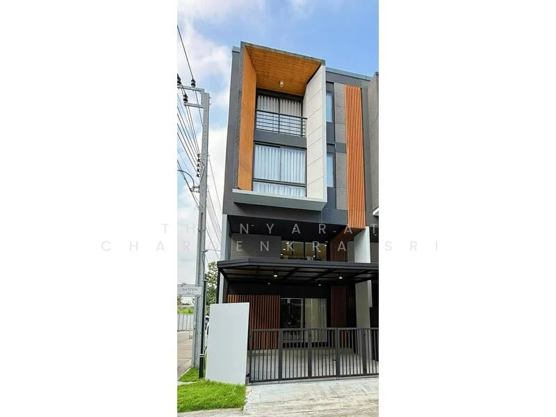 3 Bedroom condo in Shizen Phatthanakan 32