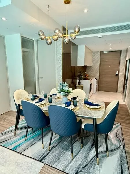 3 Bedroom condo in Fynn Asoke