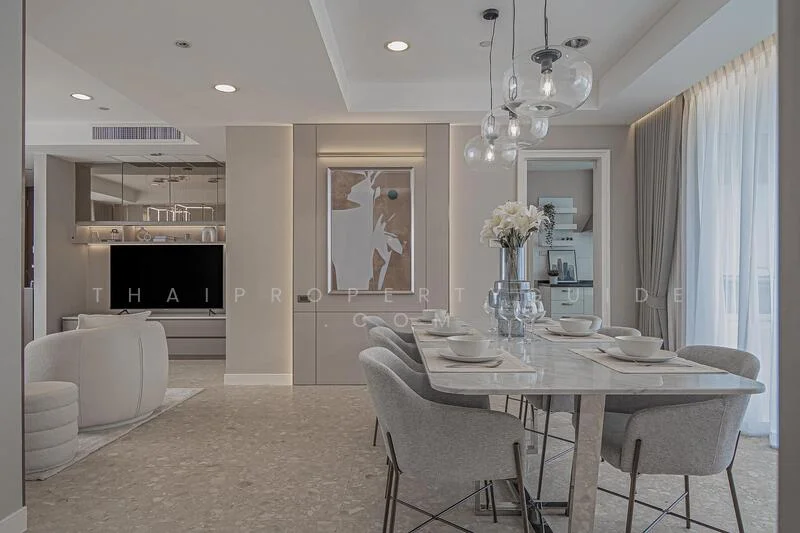 3 Bedroom condo in Hampton Thonglor 10