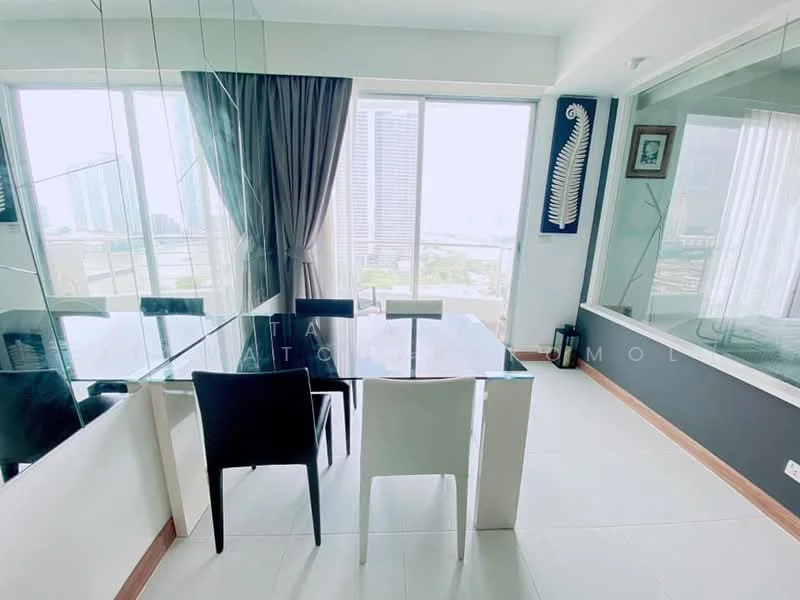 1 Bedroom condo in Supalai River Place Charoen Nakorn