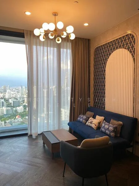 2 Bedroom condo in The Esse Sukhumvit 36