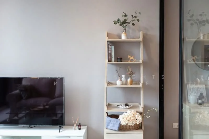 1 Bedroom condo in Noble Ploenchit