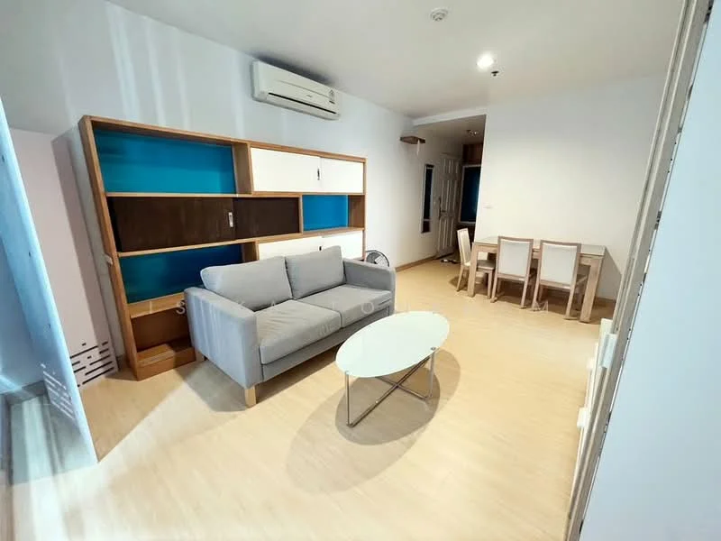2 Bedroom condo in Life @ Ratchada-Huai Khwang