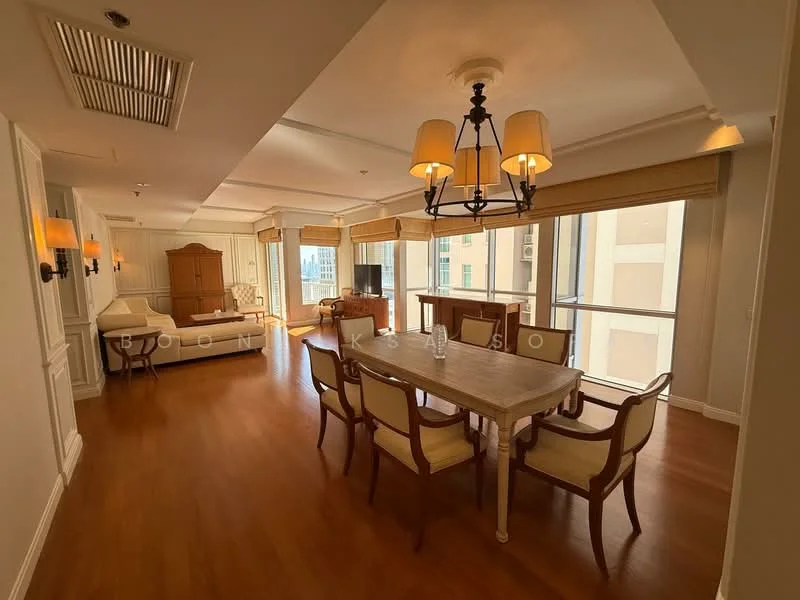 2 Bedroom condo in Langsuan Ville