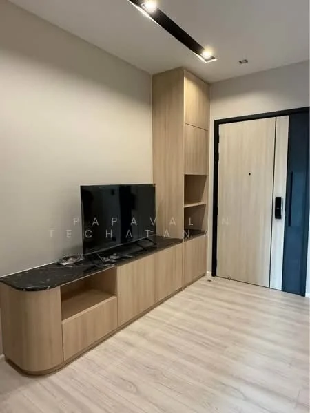 1 Bedroom condo in The Room Phaya Thai