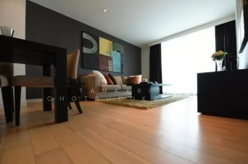 2 Bedroom condo in Eight Thonglor Residence