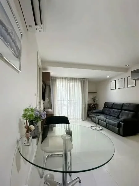 1 Bedroom condo in Le Nice Ekamai