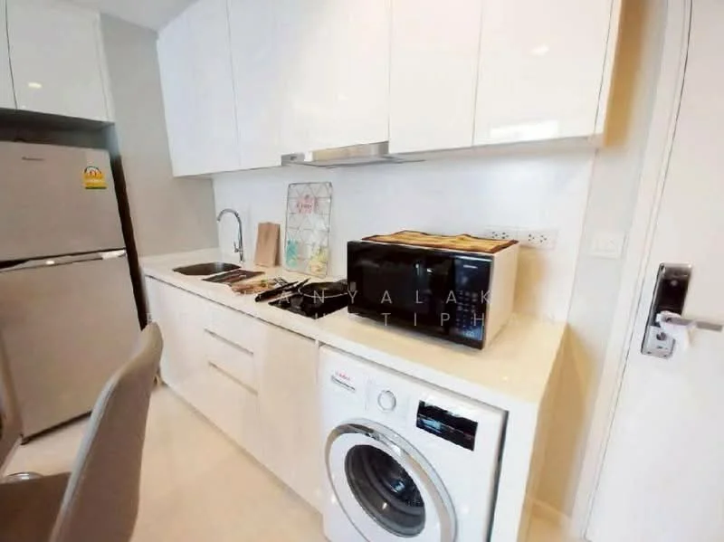 2 Bedroom condo in Nara 9 by Eastern Star