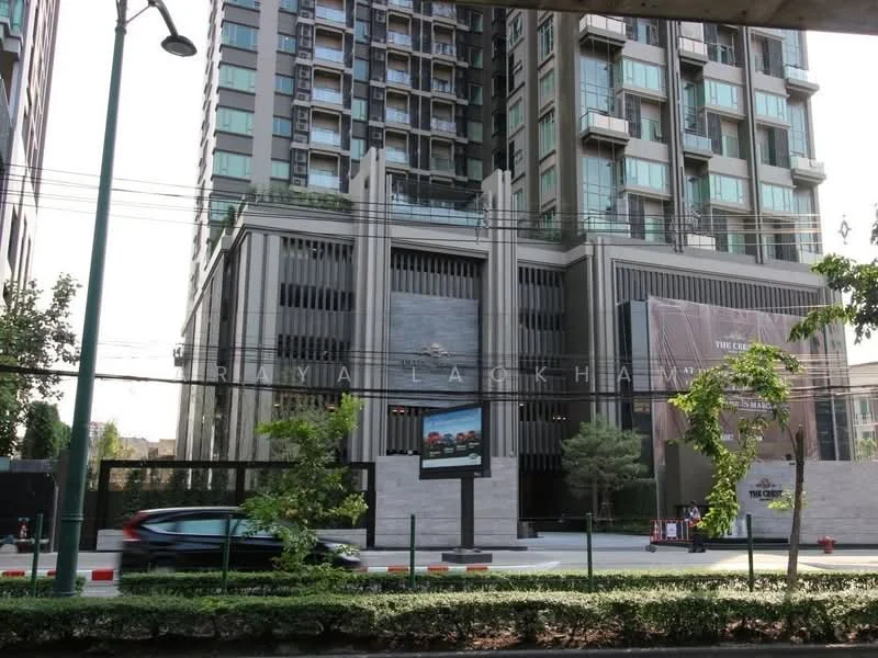 2 Bedroom condo in The Crest Sukhumvit 34