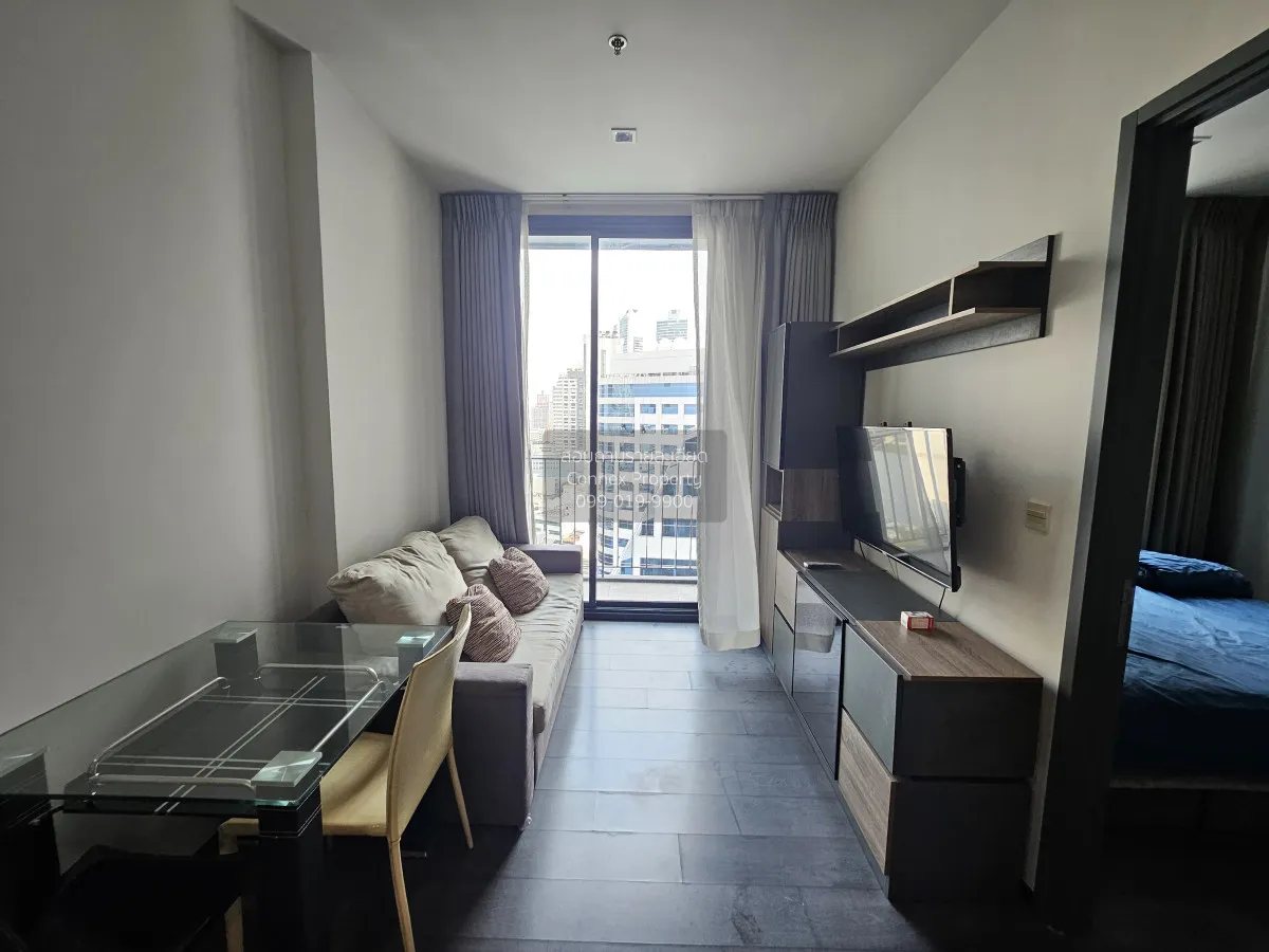1 Bedroom condo in The Edge Sukhumvit 23