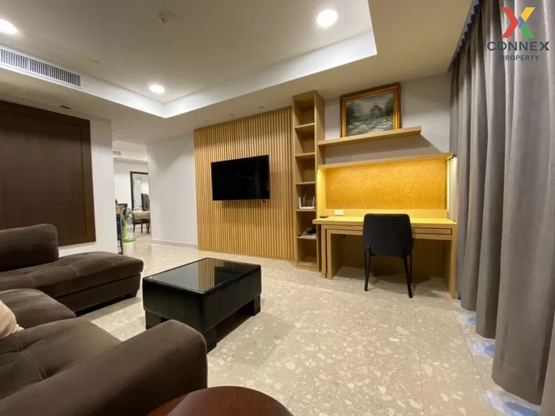 2 Bedroom condo in Hampton Thonglor 10