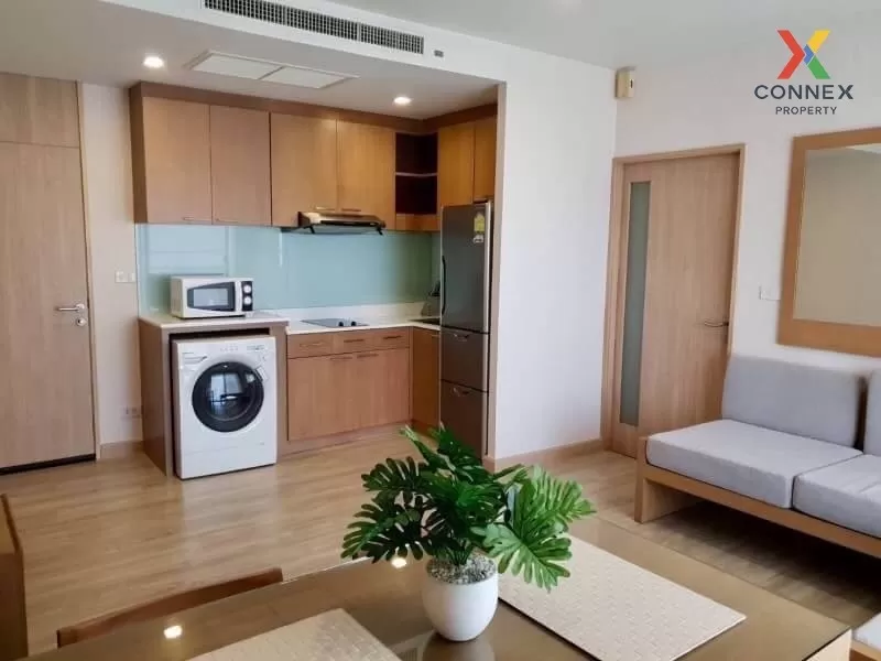 1 Bedroom condo in Noble Solo