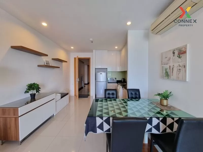2 Bedroom condo in Circle Condominium