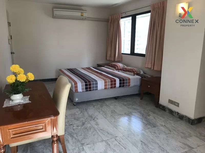 2 Bedroom condo in The Royal Place 2