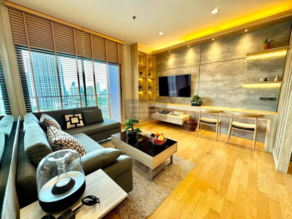 1 Bedroom condo in Noble Reveal