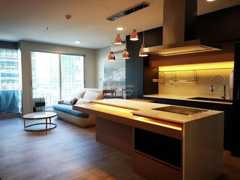 2 Bedroom condo in Centric Scene Phaholyothin 9