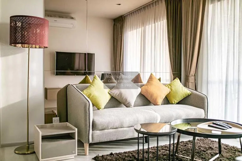 2 Bedroom condo in Life One Wireless