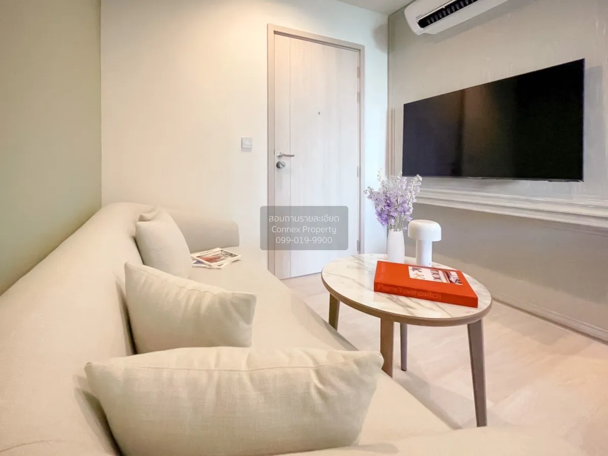 1 Bedroom condo in Life One Wireless