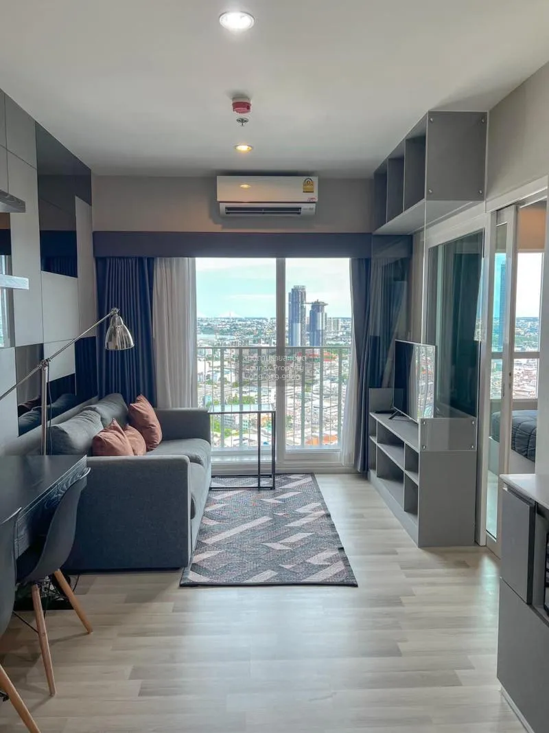 1 Bedroom condo in The Key Sathorn-Charoenraj