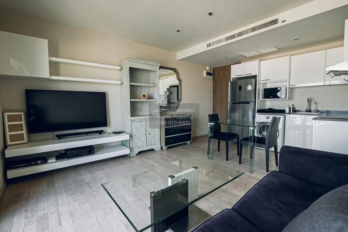 1 Bedroom condo in Noble Solo