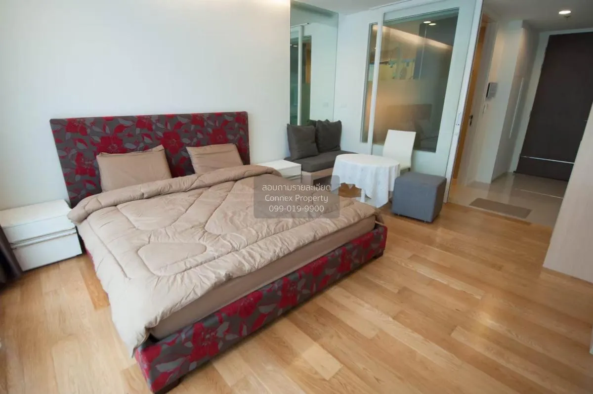 1 Bedroom condo in 15 Sukhumvit Residences