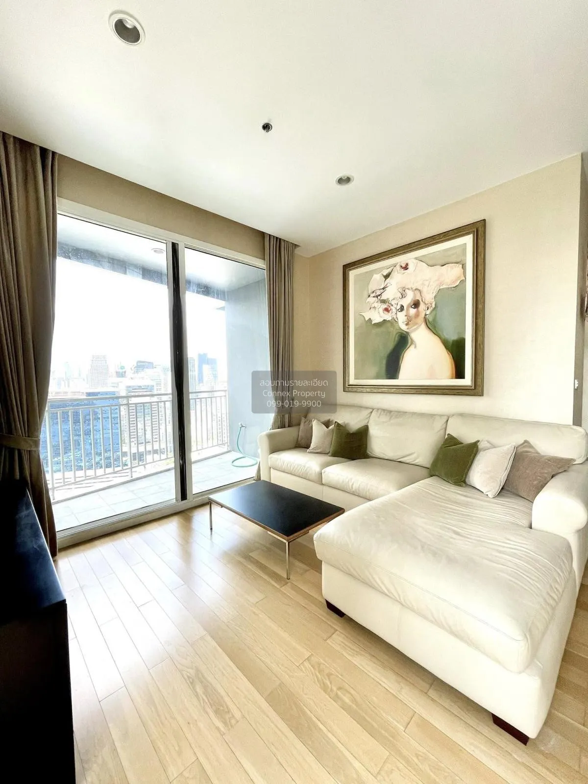 3 Bedroom condo in 39 by Sansiri