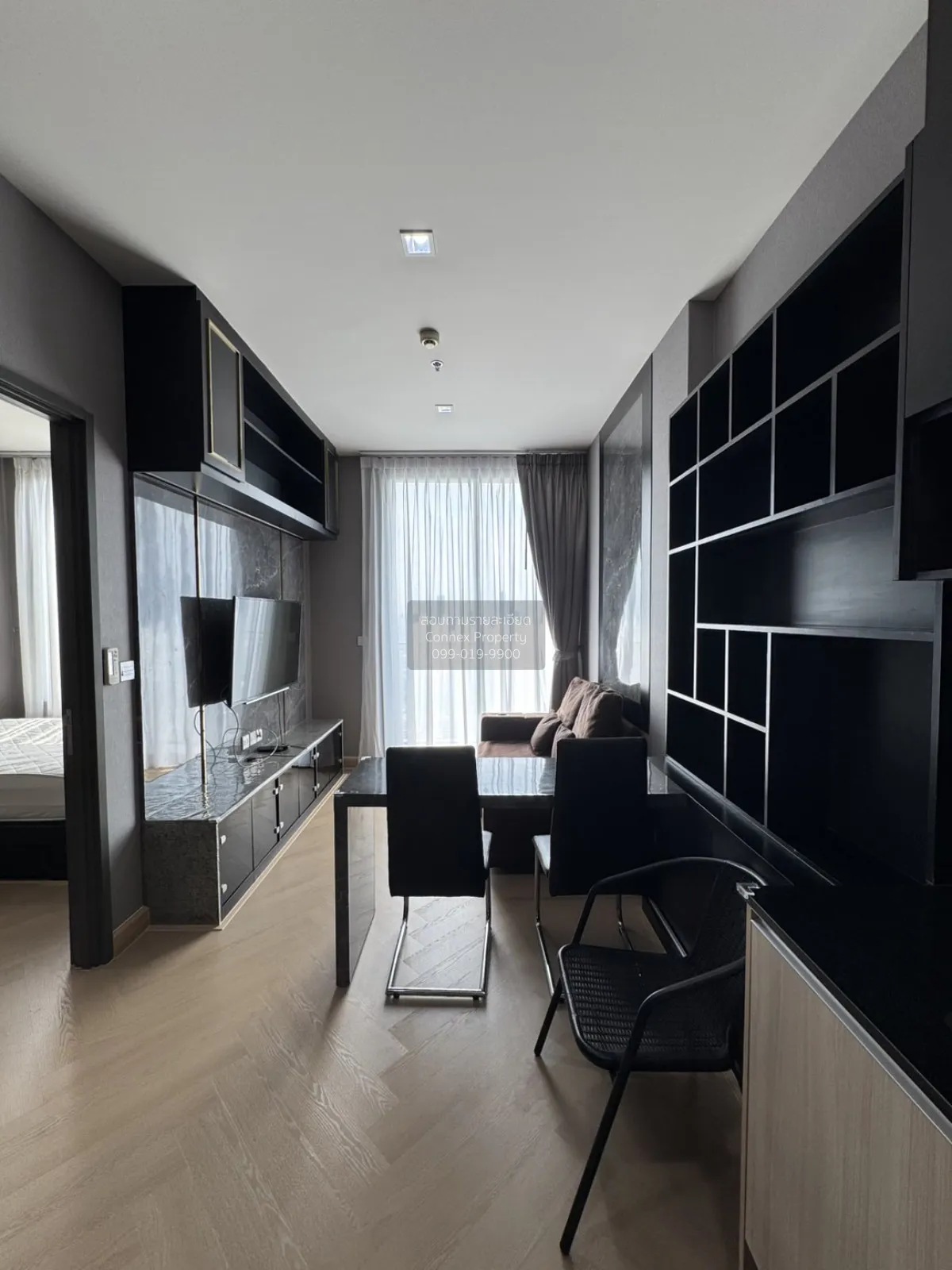 1 Bedroom condo in The Edge Sukhumvit 23