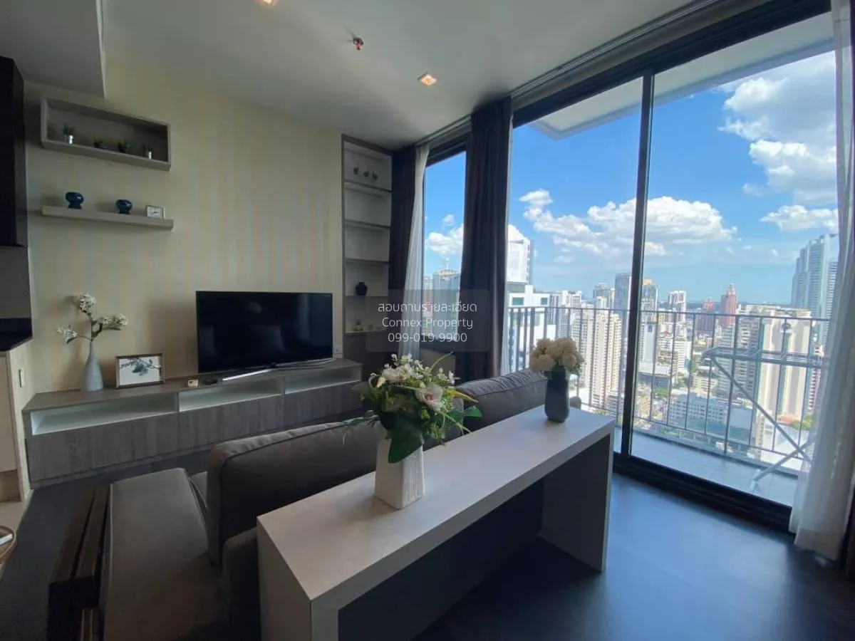 2 Bedroom condo in The Edge Sukhumvit 23