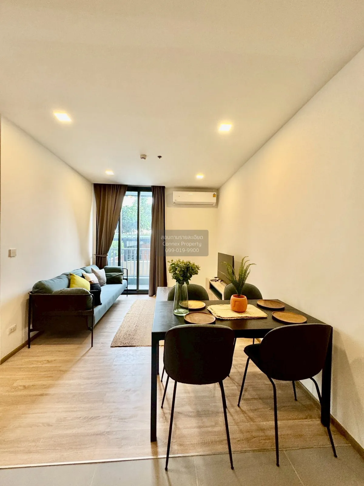 2 Bedroom condo in XT Phayathai