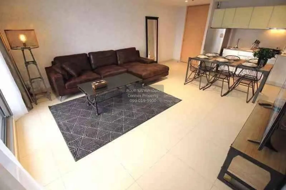 2 Bedroom condo in The Lofts Ekkamai
