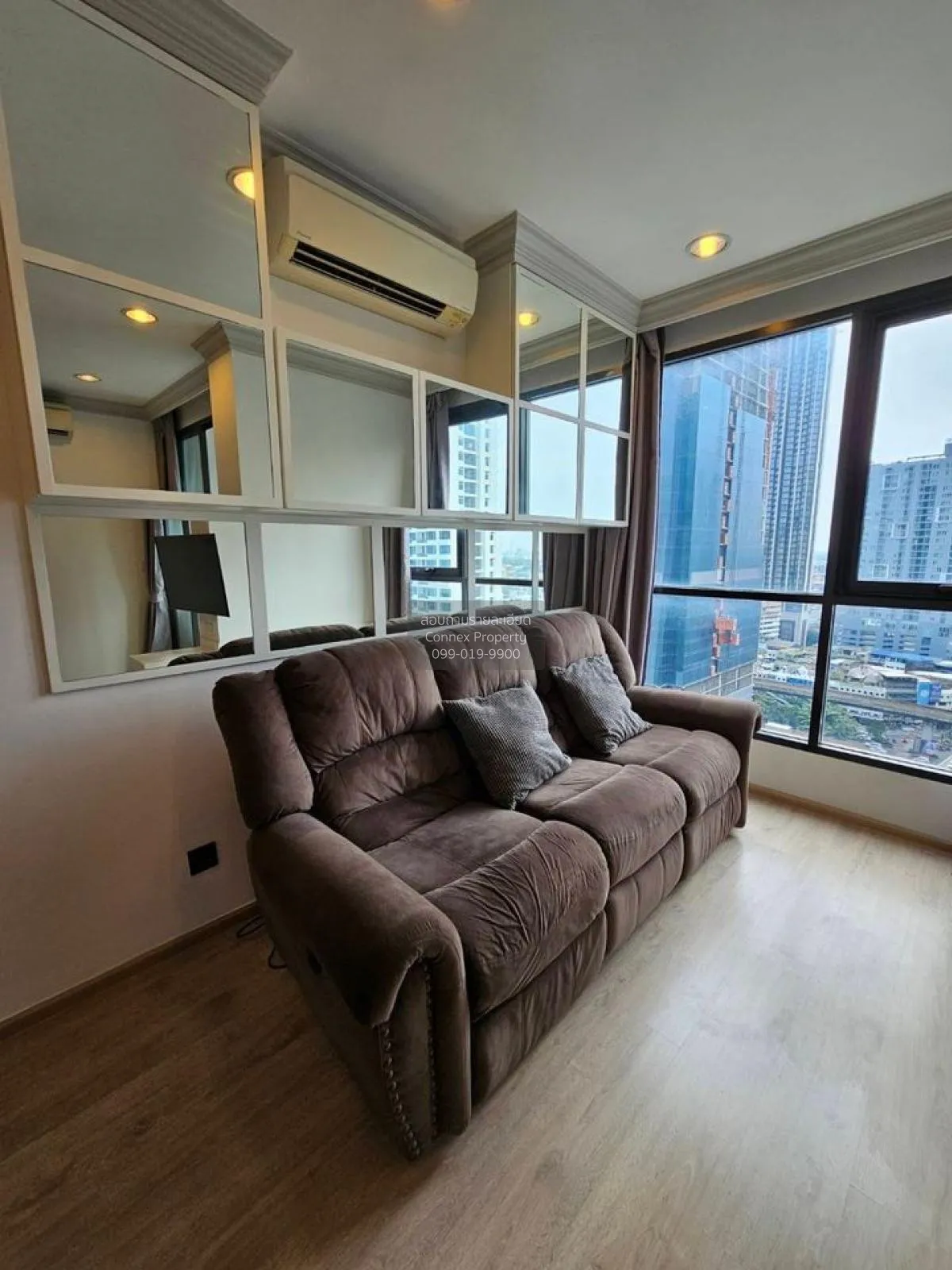 2 Bedroom condo in IDEO Q Ratchathewi