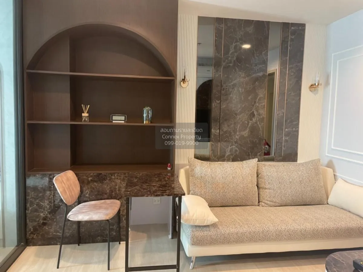 1 Bedroom condo in Life One Wireless