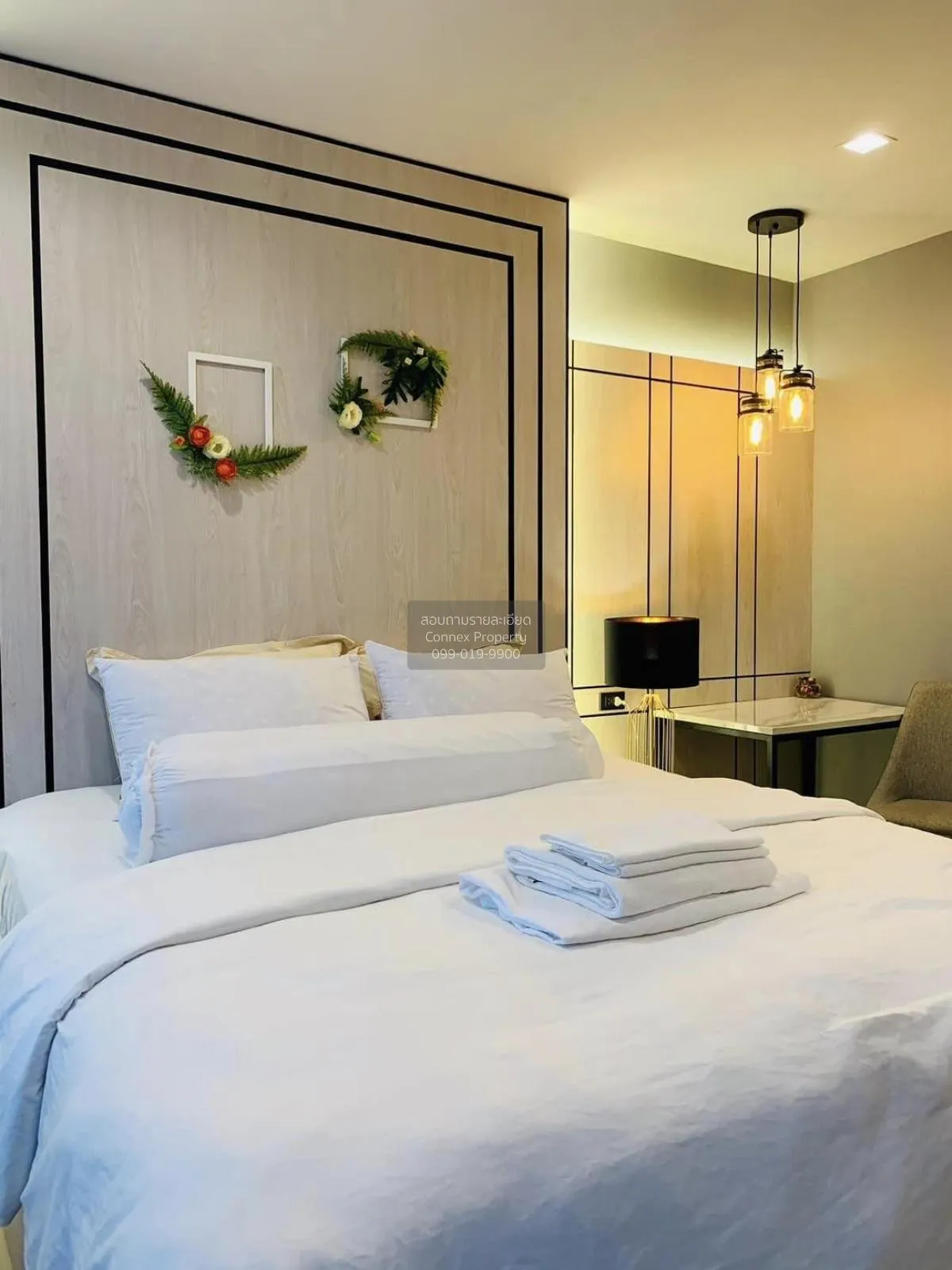 1 Bedroom condo in Life One Wireless