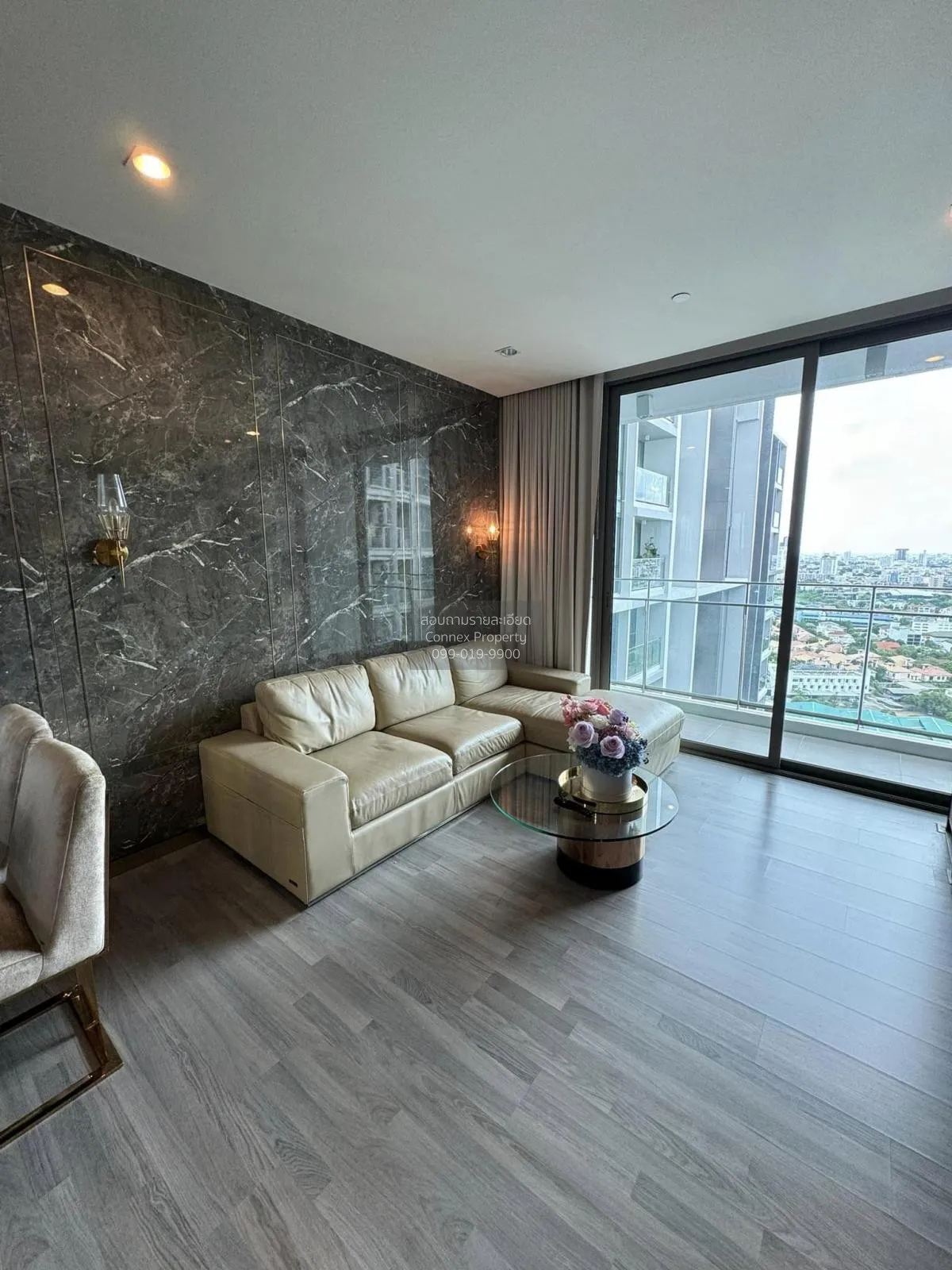 2 Bedroom condo in The Room Sukhumvit 69