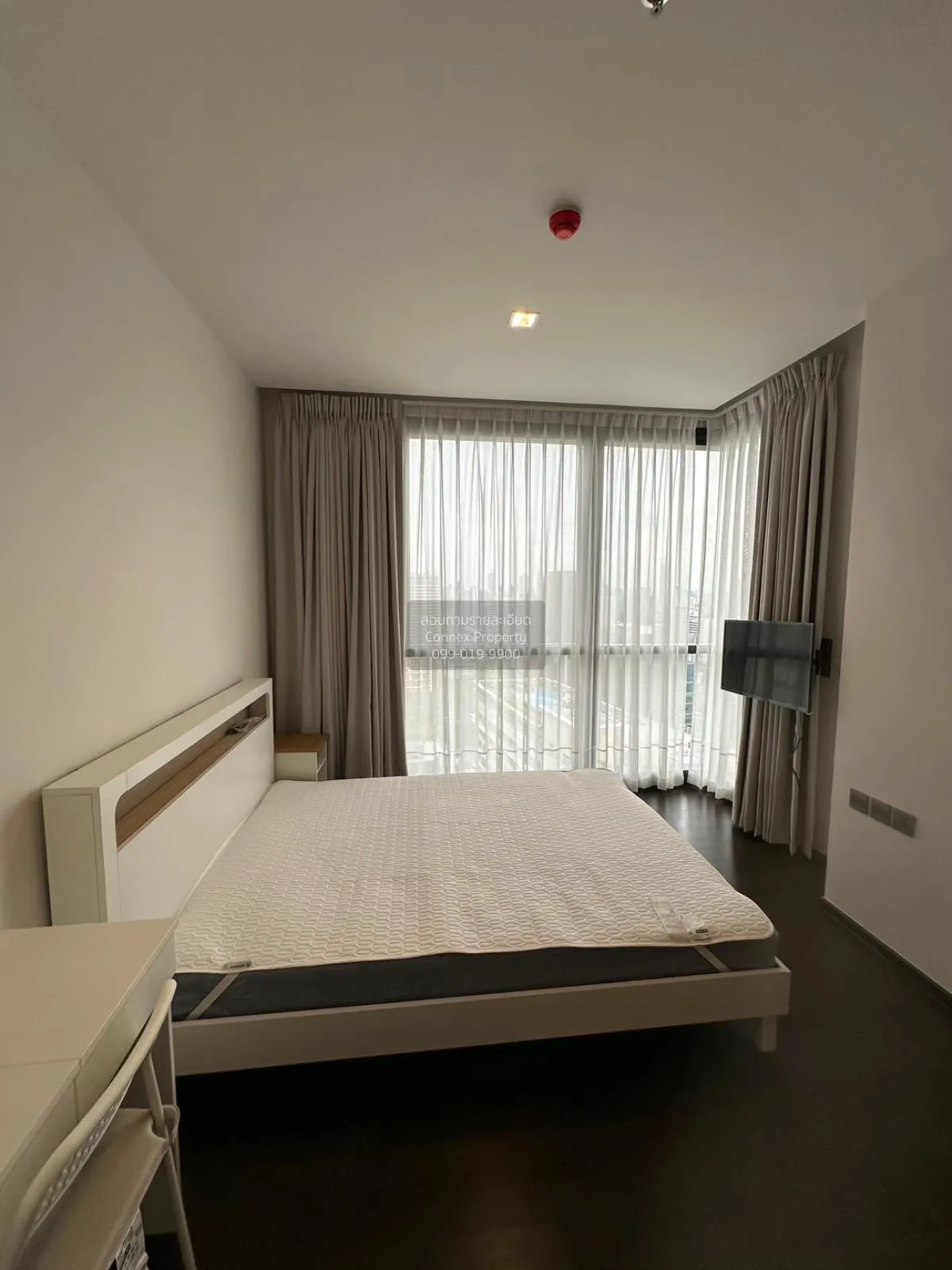 2 Bedroom condo in The Line Ratchathewi