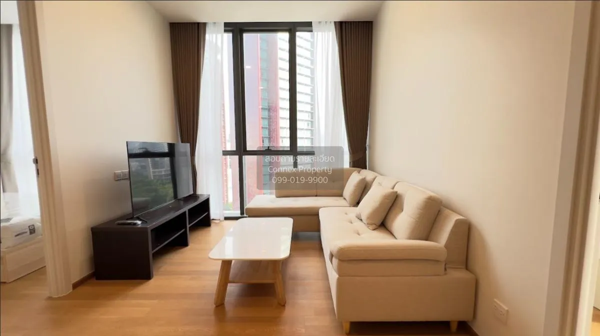 2 Bedroom condo in Wish Signature II Midtown Siam