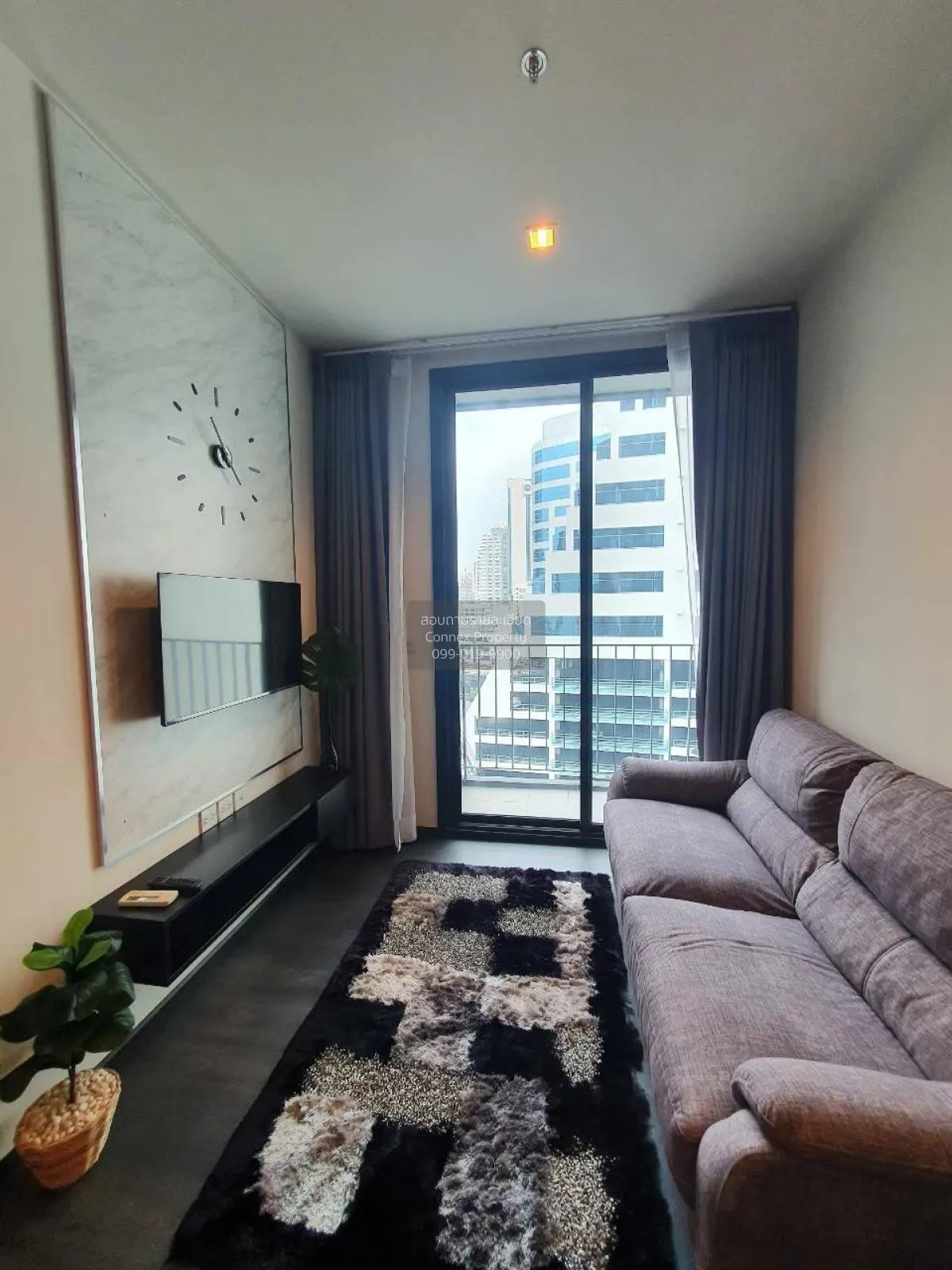 1 Bedroom condo in The Edge Sukhumvit 23